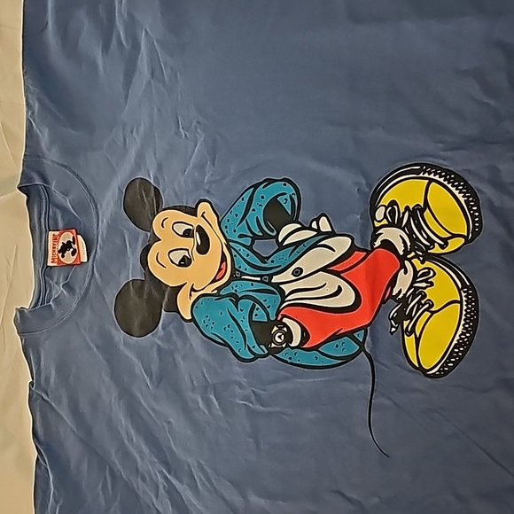 Mickey Mouse T-Shirt - Picture 3 of 12